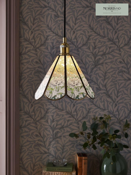 Morris & Co Green Chrysanthemum Glass Pendant Light (M36328) | £80