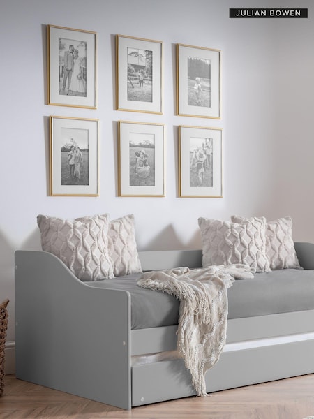 Julian Bowen Grey Elba Single Daybed (M78728) | £310