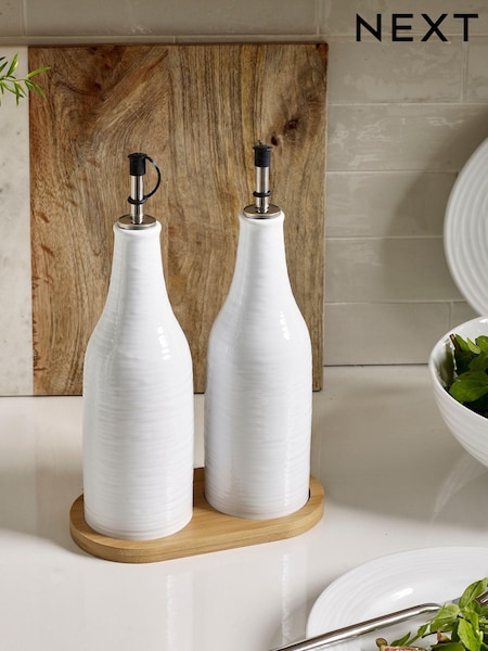 Set of 2 White Malvern Embossed Oil Set of 2 Oil Bottles Bottles with Tray (M88018) | £25