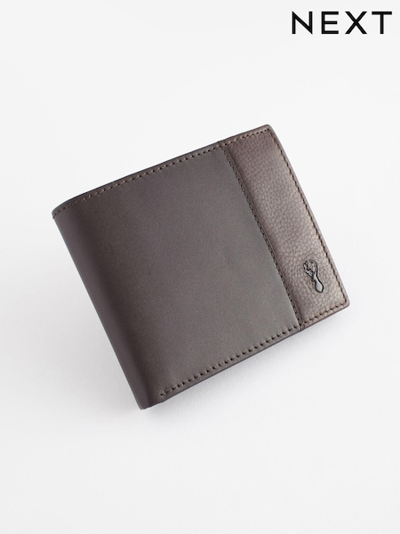 Brown Leather Stag Badge Wallet (M89642) | £25