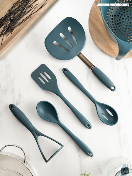 Fusion Blue Utensils Set of 5 (N13634) | £30
