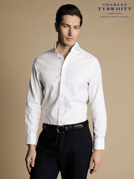 Charles Tyrwhitt White Non-Iron Twill Extreme Cutaway Slim Fit 100% Cotton Shirt (N18849) | £70