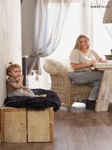 Naturally Sheepskins Black Double Sheepskin Rug (N25553) | £99