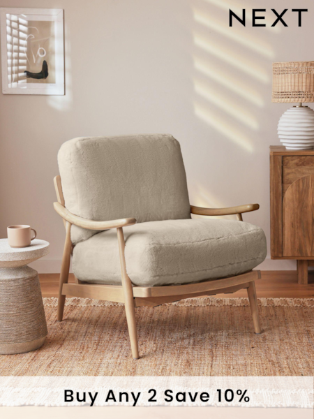 Oslo Faux Fur Mink Light Oak Effect Frame Hampton Wooden Accent Chair (N25704) | £350
