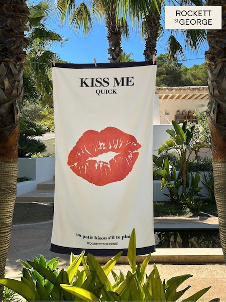 Rockett St George Kiss Me Quick 100% Cotton Beach Towel (N39337) | £18
