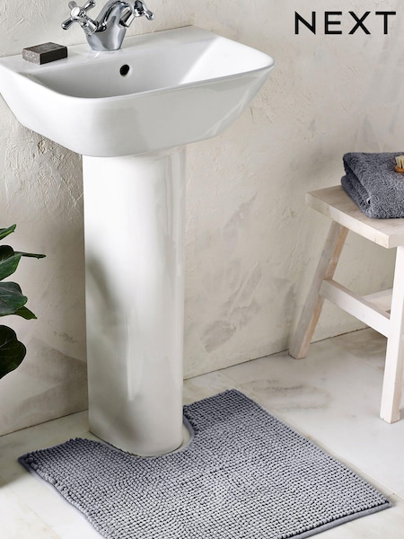 Light Dove Bobble Bath Mat (N41770) | £7