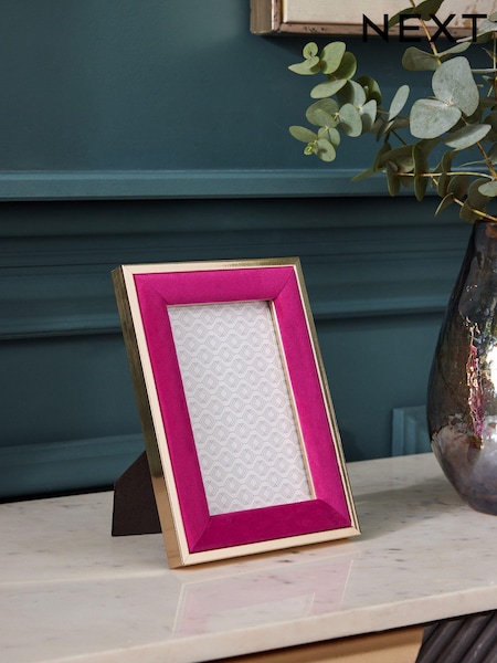 Pink Velvet Picture Frame (N48156) | £10 - £14