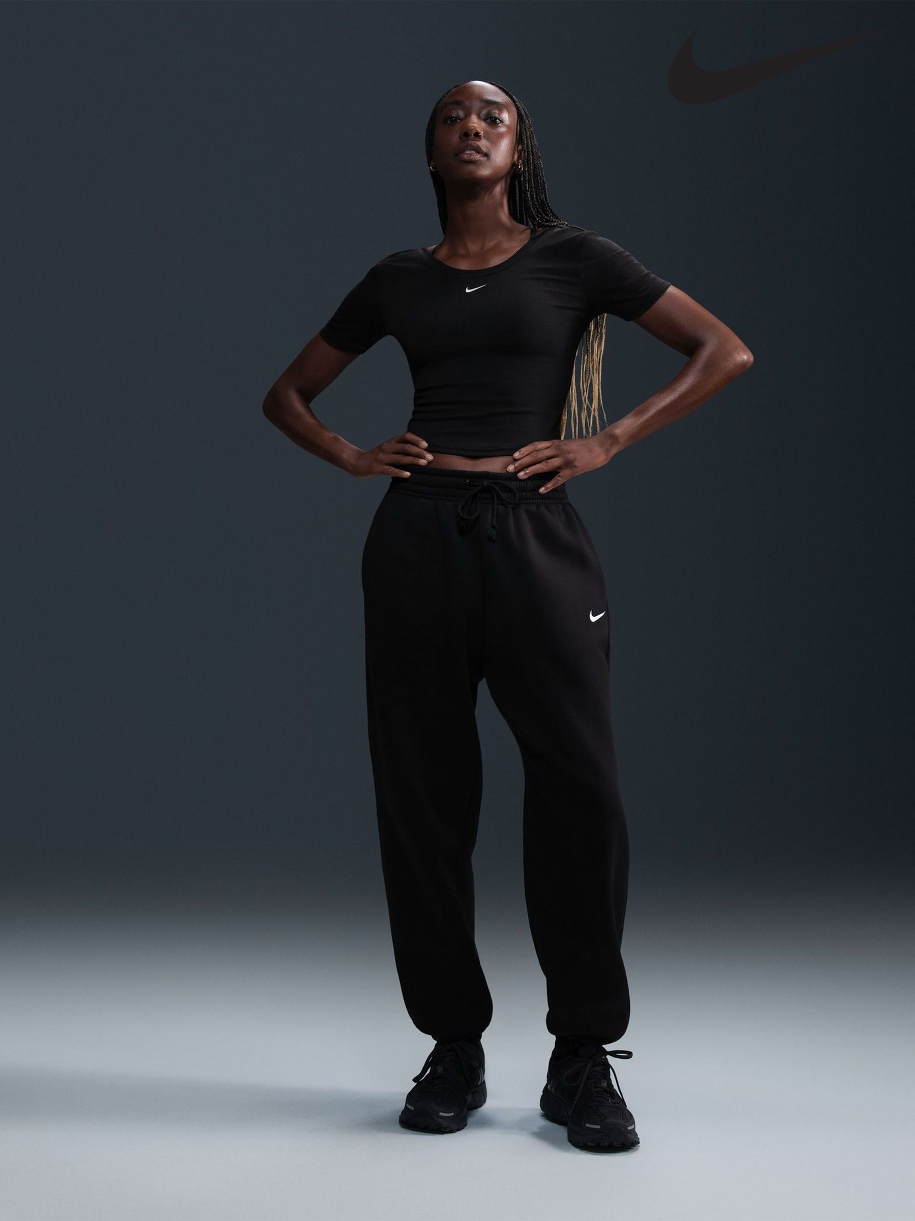 ladies black nike joggers