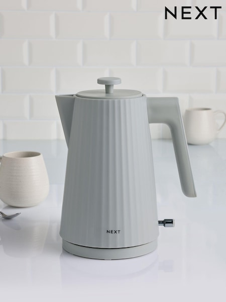 Grey Sleek Kettle (N51730) | £30