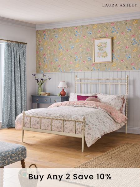 Laura Ashley Cream Warnham Metal Bed (N73093) | £350 - £450