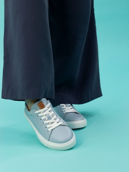 Lunar Lazy Dogz Piper Leather Trainers (N75814) | £70