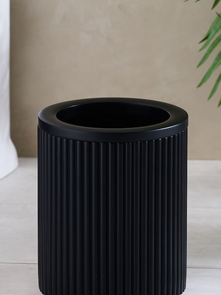 Black Ribbed Bin (N83449) | £35