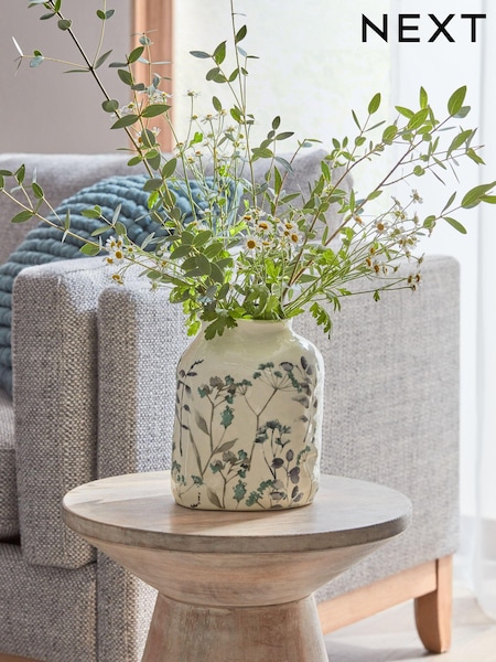 White/Blue Isla Floral Vase (N97831) | £28