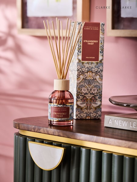 Clarke and Clarke William Morris Designs Strawberry Thief Reed Diffuser (Q84587) | £23