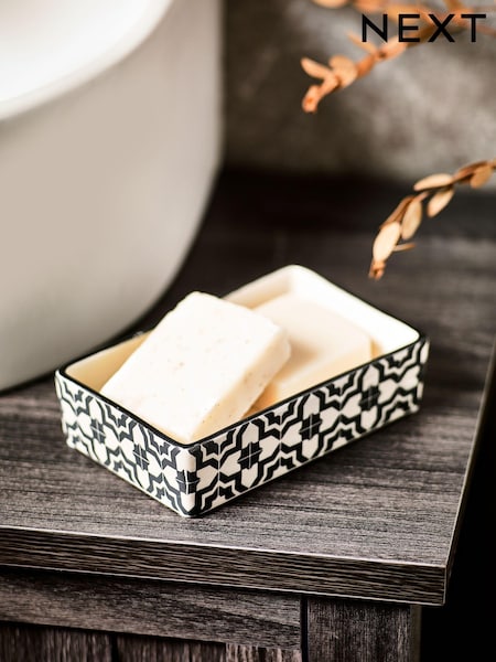 Monochrome Geo Soap Dish (Q95180) | £6