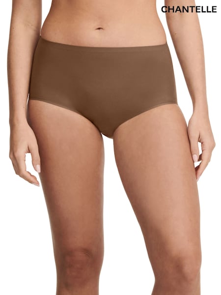 Chantelle Soft Stretch Seamless One Size High Waisted Knickers (Q97334) | £17