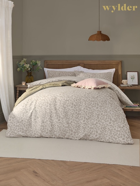 Wylder Grace Leaf Jacquard Satin Duvet Cover Set
