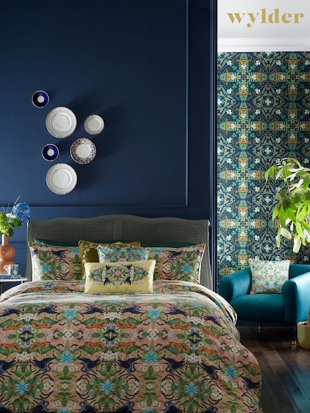 Wedgwood Pink Wonderlust 100% Cotton Duvet Cover and Pillowcase Set (T25243) | £160 - £180