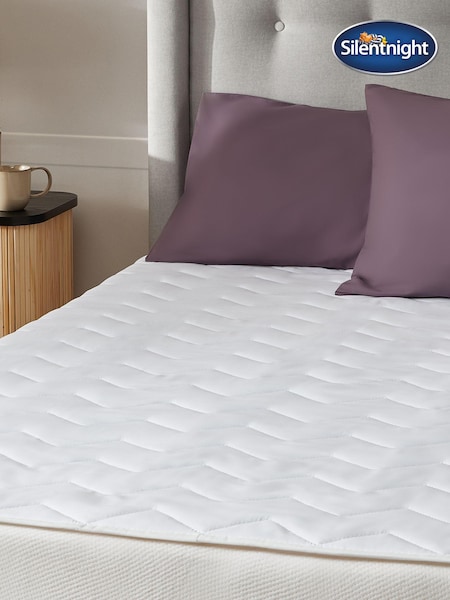 Silentnight Deepsleep Mattress Protector (T45409) | £19 - £30