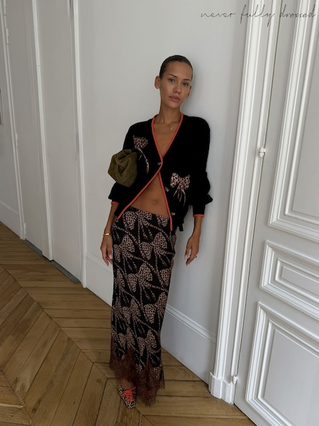 Black - Never Fully Dressed Print Maeva Midi Skirt