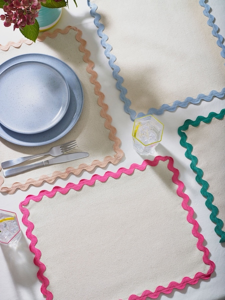 Set of 4 Multi Bright Wiggle Fabric Placemats (T54235) | £20