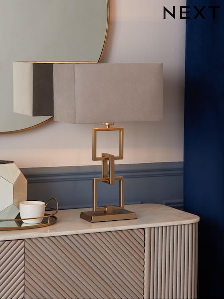 Brass Richmond Table Lamp (T98592) | £85