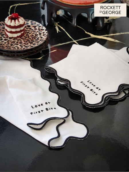 Rockett St George Black/White First Bite 100% Cotton Napkins Set Of 4 (T99552) | £22