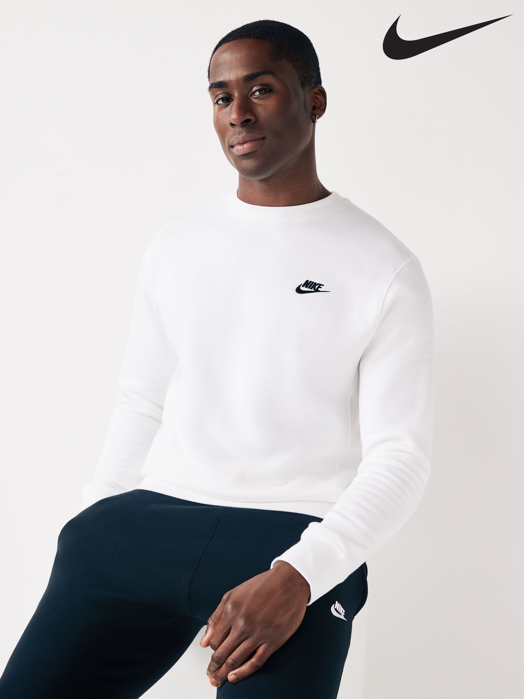 Nike sweat tops discount