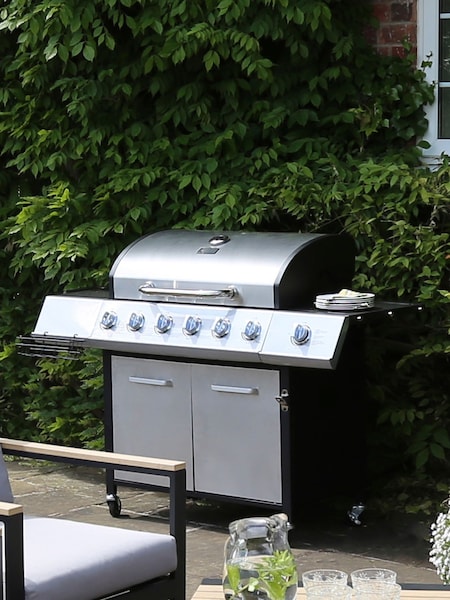 Charles Bentley Silver 7 Burner Premium Gas BBQ In Stainless Steel (U28651) | £420