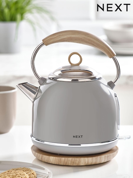 Dove Grey Malvern Kettle (U49575) | £45