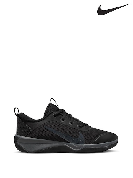 Nike Black Youth Omni Multi-Court Trainers (U79021) | £40
