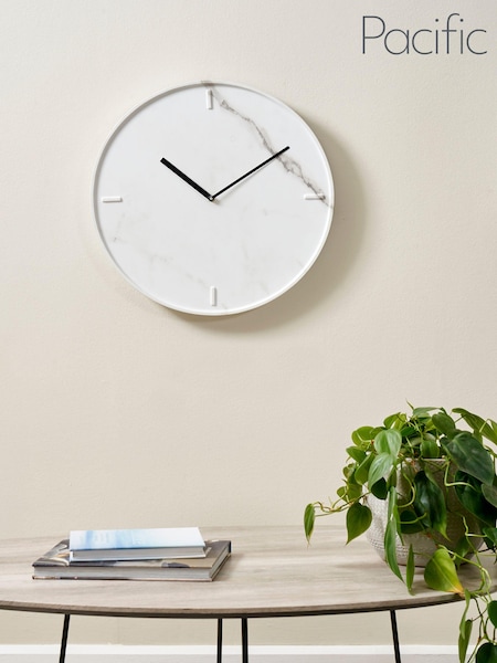 Pacific White Marble Veneer Round Wall Clock (U94153) | £50