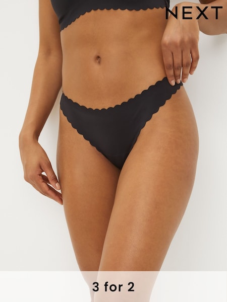 Black Thong No VPL Scallop Edge Knickers (U99073) | £7
