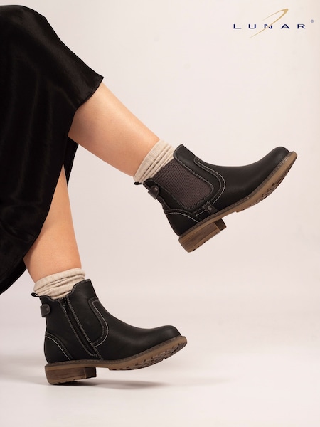Lunar Roxie III Chelsea Black Boots (V00143) | £63