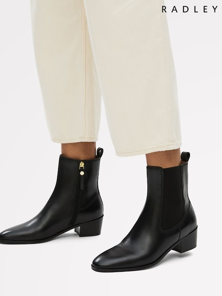 Radley Lingfield Road Clean Casual Chelsea Black Boots (V00693) | £159
