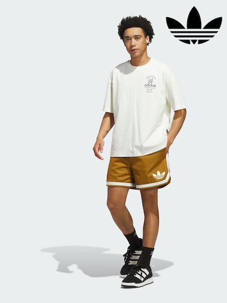adidas Originals White Sports Design GFX T-Shirt (V01001) | £35