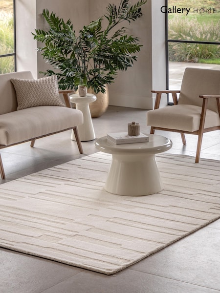 Gallery Home White Alabama Tufted Tonal Rug (V04160) | £550