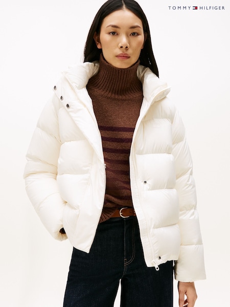 Tommy Hilfiger White Down Hooded Puffer Jacket (V08907) | £260