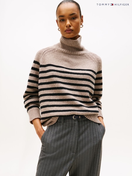 Tommy Hilfiger Brown Relaxed Turtleneck Jumper With Cashmere (V08910) | £250