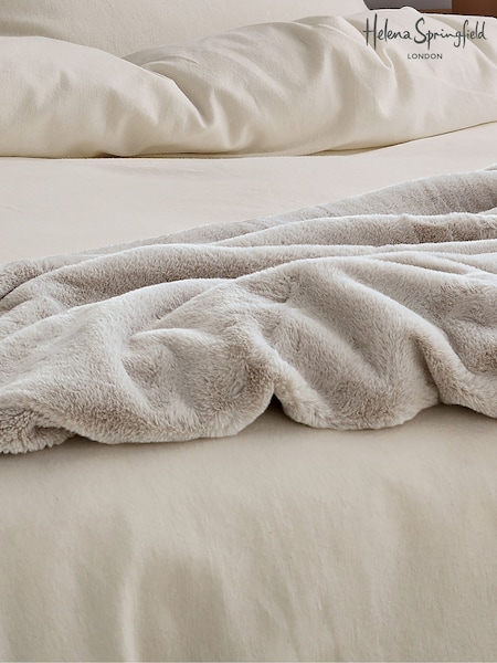 Helena Springfield Linen Cosy Throw (V11892) | £40