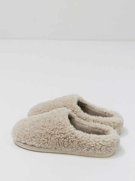 Aruelle Amy Extra-Soft Fluffy Polyester Fabric Cream Slipper Designed With A Higher Back Design For Added Support (V12896) | £32