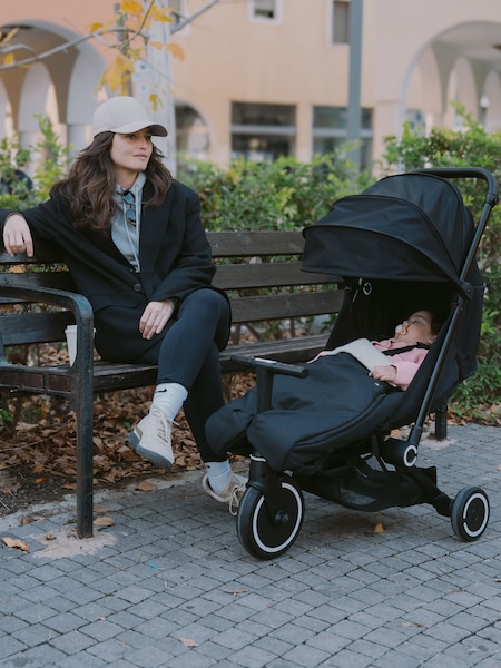 smarTrike Black Traveler Active Stroller Easy (V14835) | £399