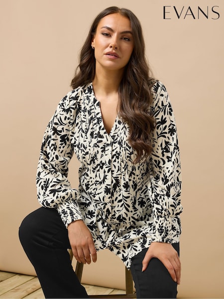 Evans Natural Shirred Cuff Pintuck Shirt (V17817) | £36