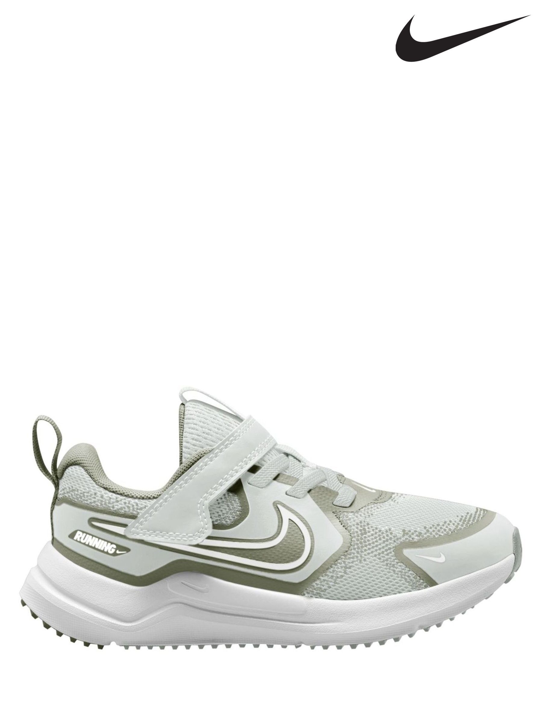 boys grey nike trainers
