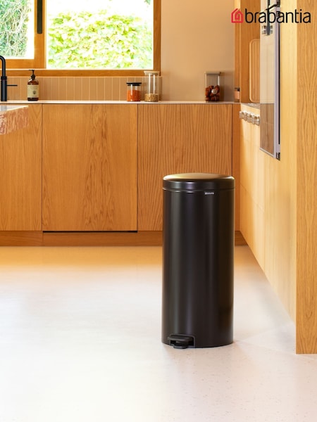 Brabantia Matt Black NewIcon Pedal Bin (V22051) | £70