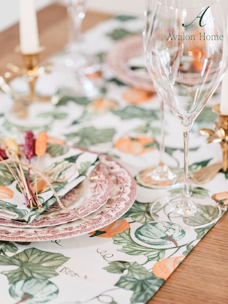 Avalon Home Green Fallen Gourds Table Runner (V25760) | £40