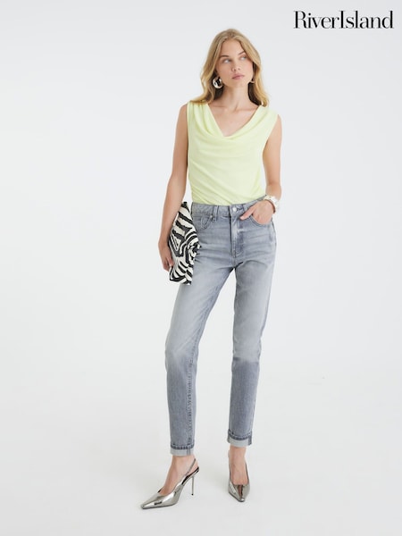 River Island Grey High Rise Sculpt Mom Jeans (V27038) | £46
