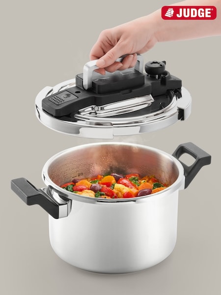 Judge Stainless Steel Flip Top Pressure Cooker (V27644) | £95