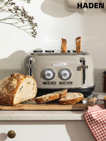 Haden Putty Jersey 4 Slice Toaster (V28882) | £60