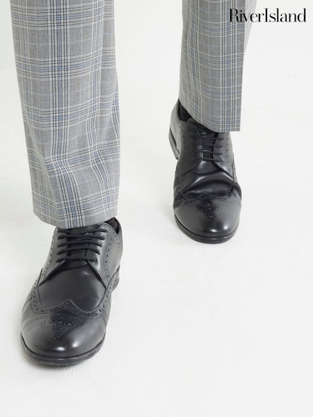 River Island Black Leather Derby Brogue Shoes (V29471) | £48